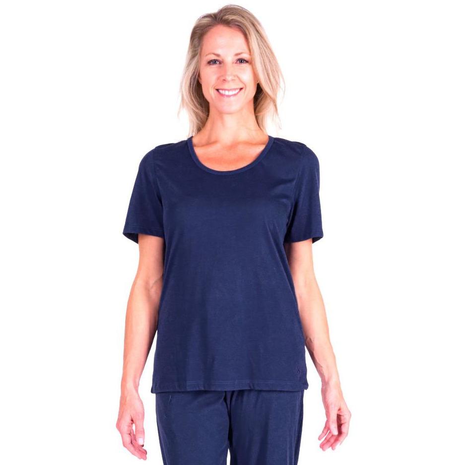 MIX AND MATCH MOISTURE WICKING SCOOP T-SHIRT 