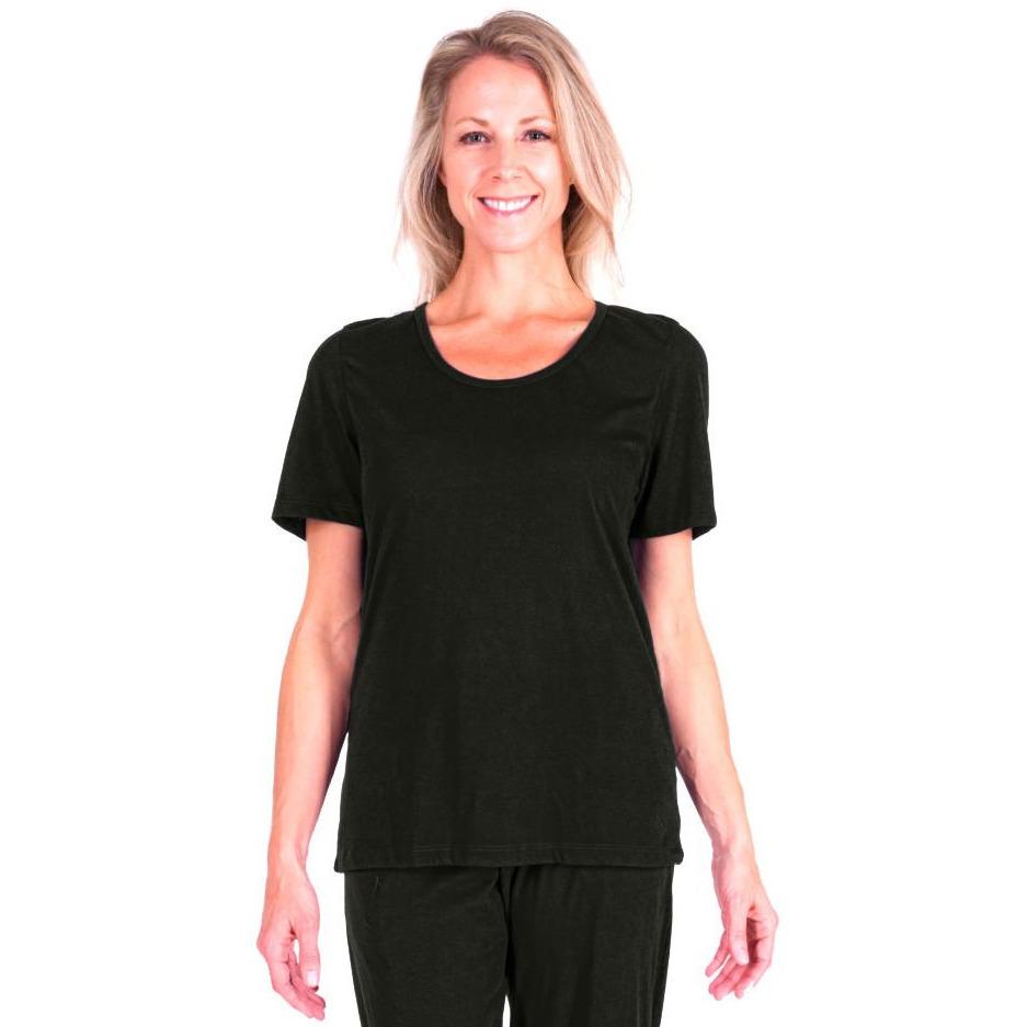 MIX AND MATCH MOISTURE WICKING SCOOP T-SHIRT 