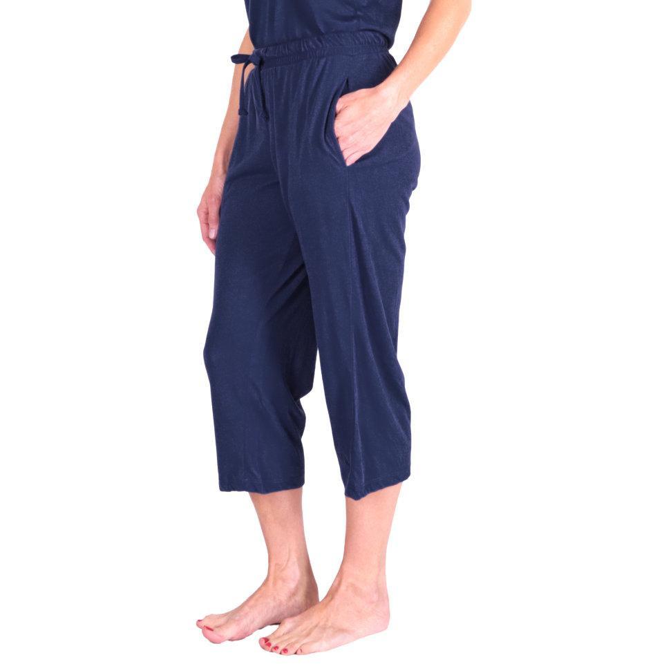 MOISTURE WICKING  CAPRI  PAJAMA SET 
